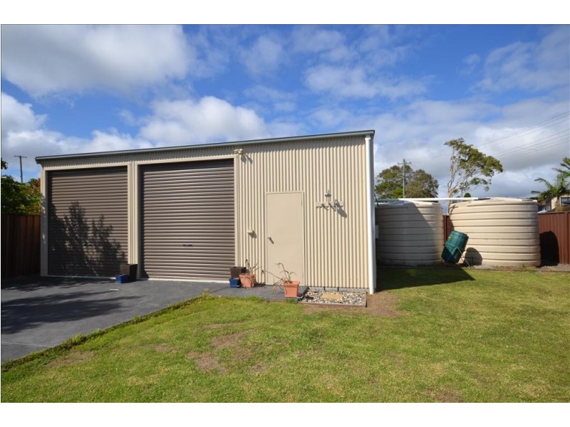 123 Greens Road, Greenwell Point NSW 2540