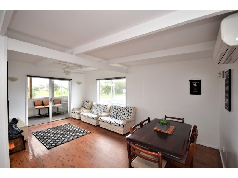 123 Greens Road, Greenwell Point NSW 2540