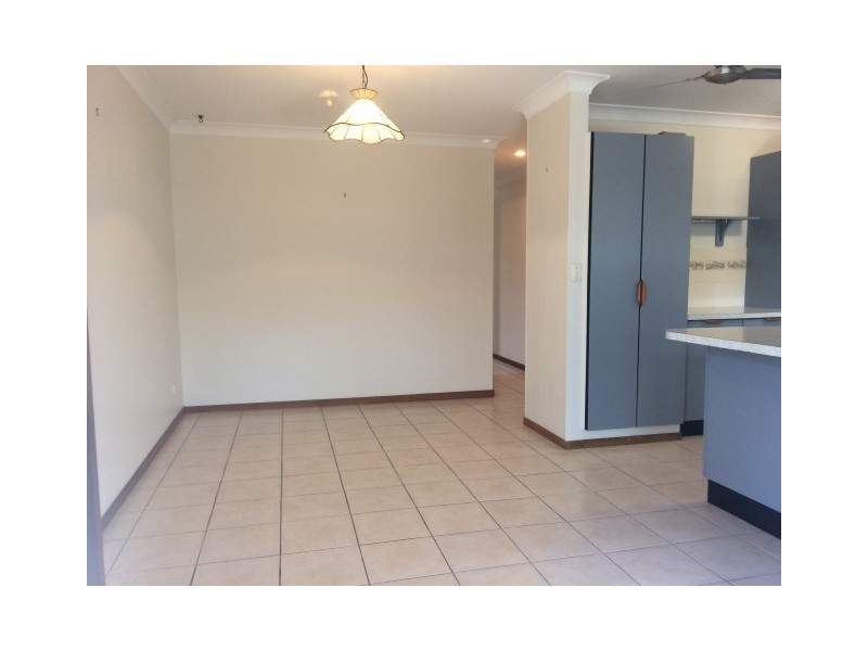 27 SALISBURY DRIVE, Nowra NSW 2541