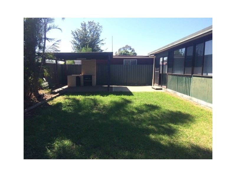 27 SALISBURY DRIVE, Nowra NSW 2541