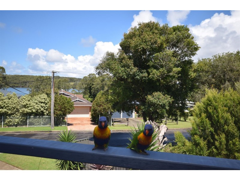 25 Spies Avenue, Greenwell Point NSW 2540