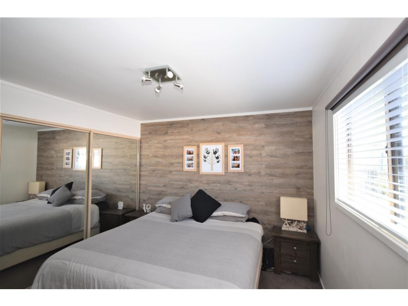 25 Spies Avenue, Greenwell Point NSW 2540