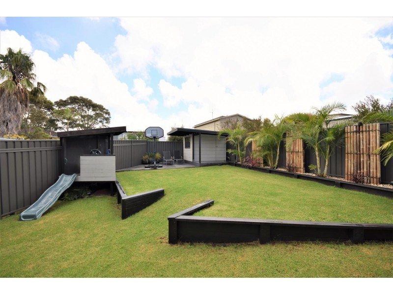 25 Spies Avenue, Greenwell Point NSW 2540