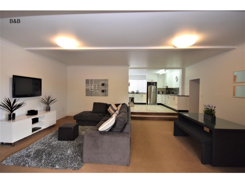25 Spies Avenue, Greenwell Point NSW 2540