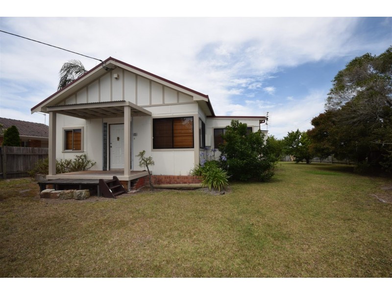44 Greenwell Point Road, Greenwell Point NSW 2540