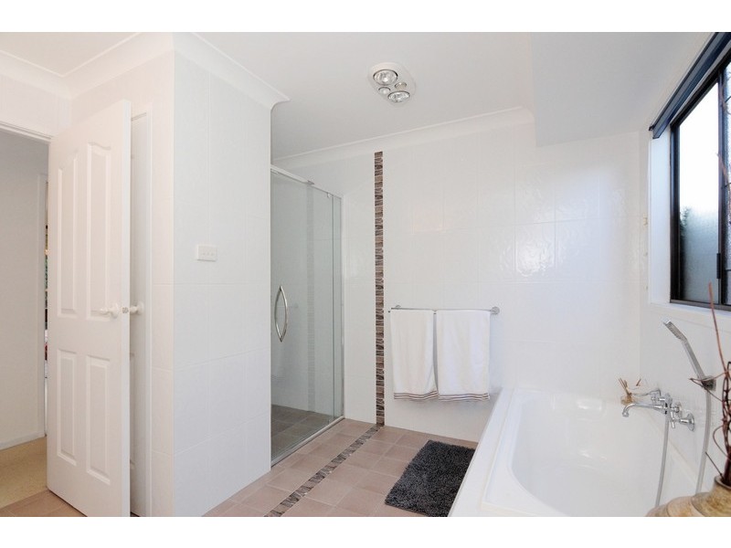 2 Mawson Road, Shoalhaven Heads NSW 2535