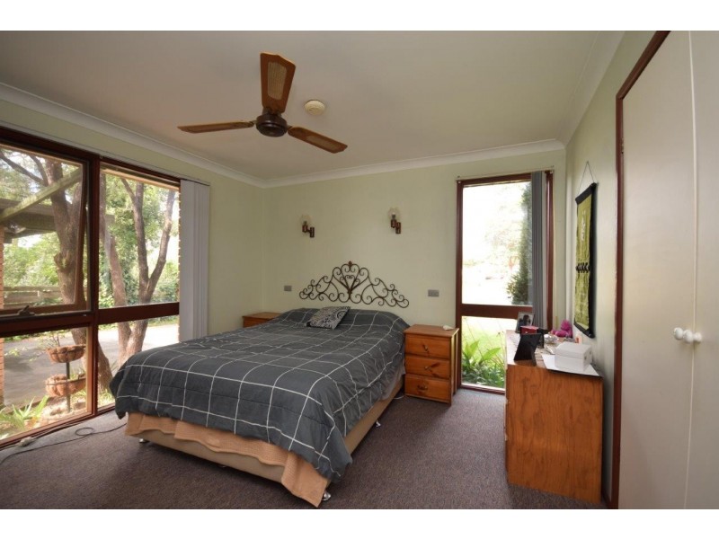 15 McMahons Road, North Nowra NSW 2541