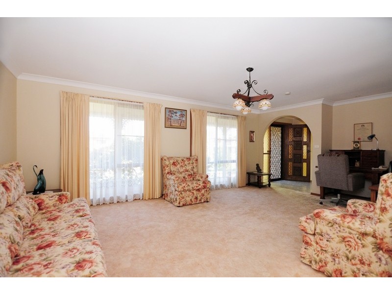 91 Scott Street, Shoalhaven Heads NSW 2535