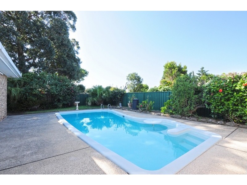 91 Scott Street, Shoalhaven Heads NSW 2535