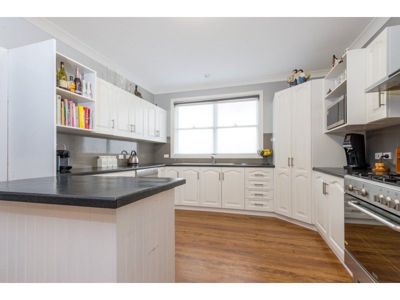 1 Huxley Street, Nowra NSW 2541