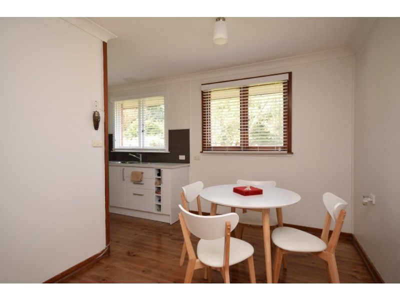 43 Sampson Crescent, Bomaderry NSW 2541