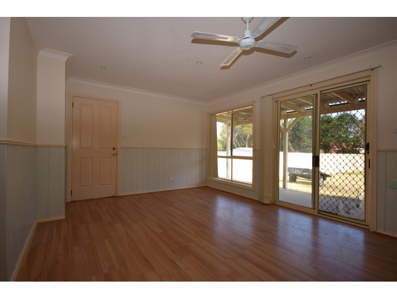 26 Isa Road, Worrigee NSW 2540