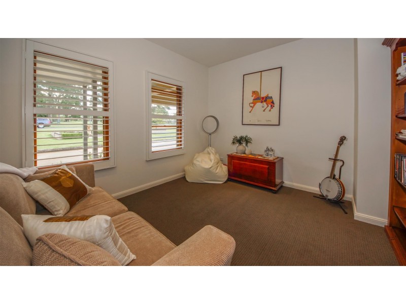 3 Aldous Place, Worrigee NSW 2540