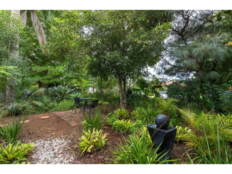 38 Fuchsia Crescent, Bomaderry NSW 2541