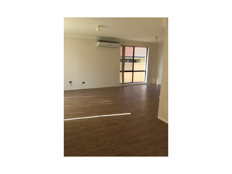 12 Olympic Drive, West Nowra NSW 2541