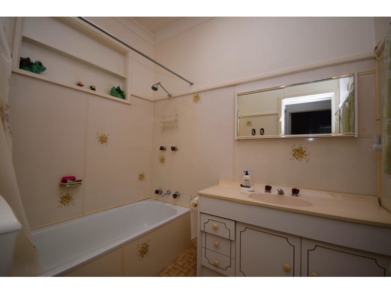 151 Shoalhaven Street, Nowra NSW 2541