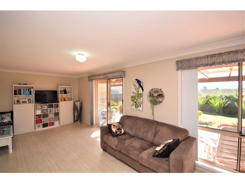 20 Illawarra Circuit, Worrigee NSW 2540