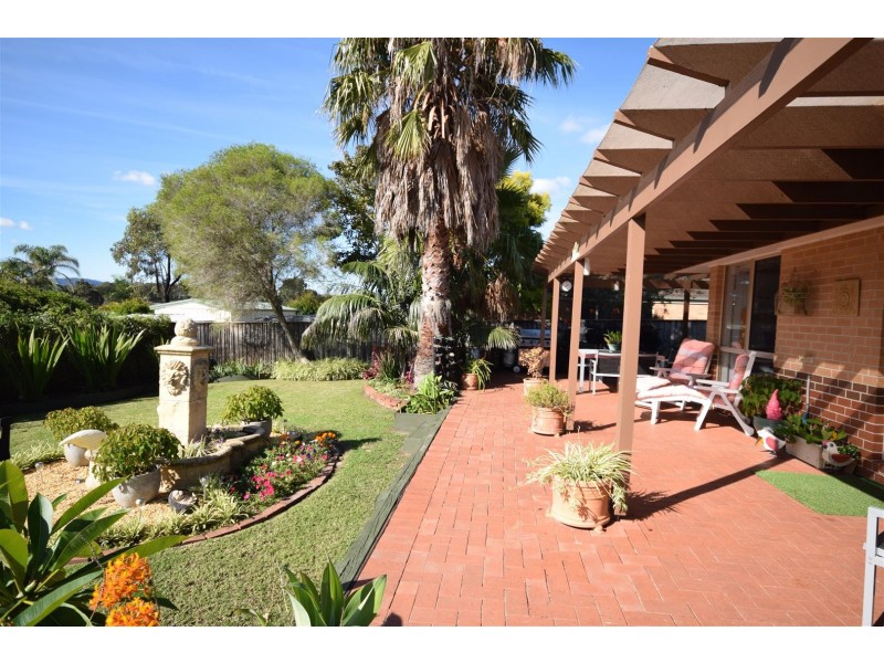 20 Illawarra Circuit, Worrigee NSW 2540