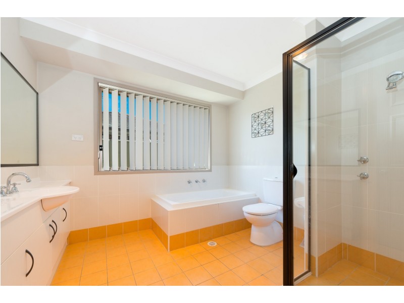 10 Kembla Close, Nowra NSW 2541