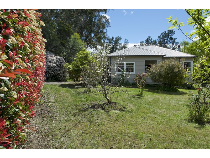 33 Moss Vale Road, Kangaroo Valley NSW 2577