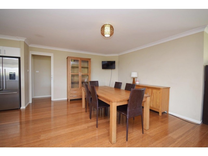 8 Wattlebird Road, South Nowra NSW 2541