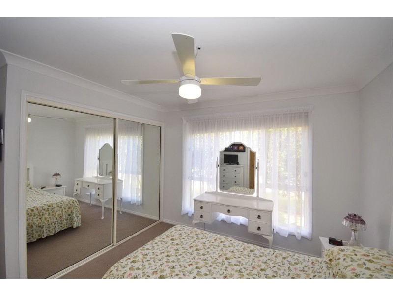 11 Isa Road, Worrigee NSW 2540