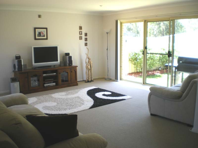 3/143 SCOTT STREET, Shoalhaven Heads NSW 2535