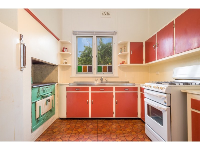 103 Shoalhaven Street, Nowra NSW 2541