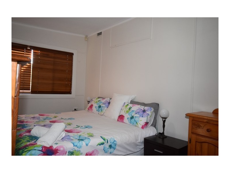44 Greenwell Point Road, Greenwell Point NSW 2540