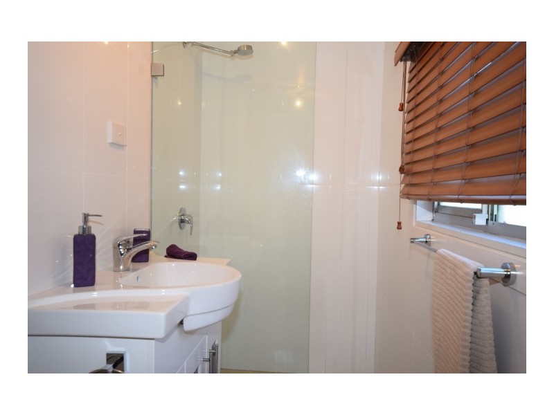 44 Greenwell Point Road, Greenwell Point NSW 2540