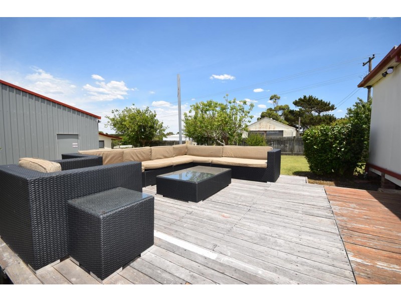 44 Greenwell Point Road, Greenwell Point NSW 2540