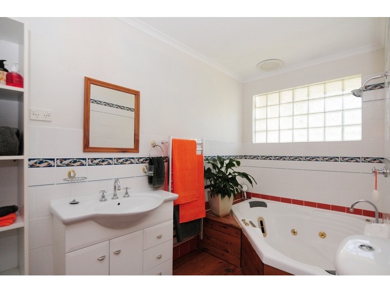 32 Lackersteen Street, Callala Bay NSW 2540