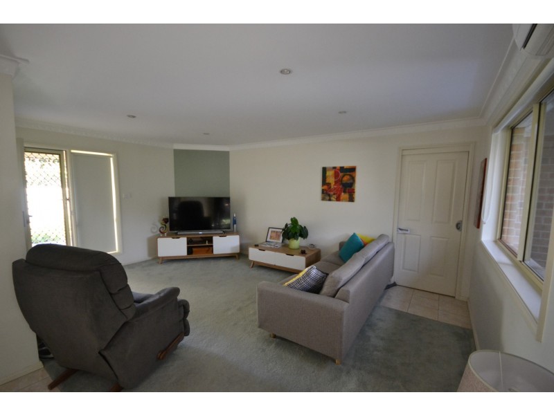 2/106 Jerry Bailey Road, Shoalhaven Heads NSW 2535