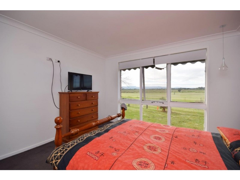 3 Tarraba Crescent, Nowra NSW 2541