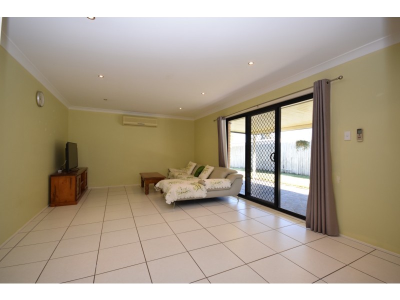 12 Guinea Flower Crescent, Worrigee NSW 2540