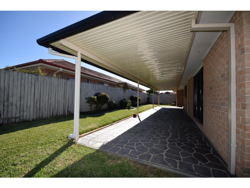 12 Guinea Flower Crescent, Worrigee NSW 2540