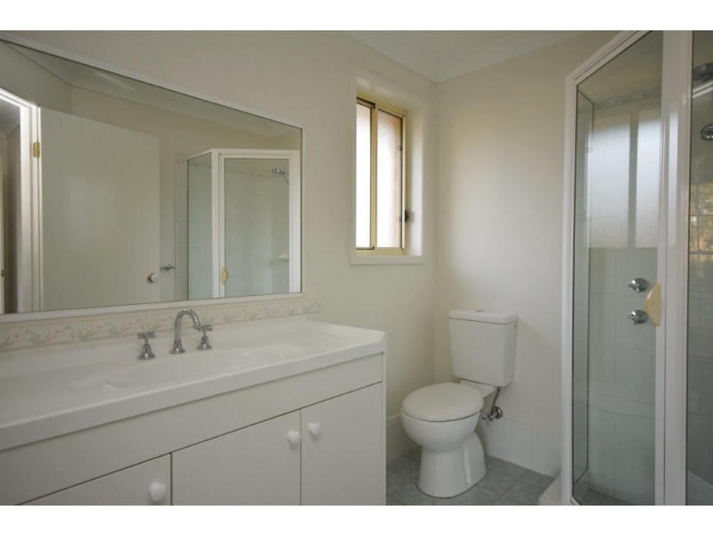 37 Robinia Way, Worrigee NSW 2540