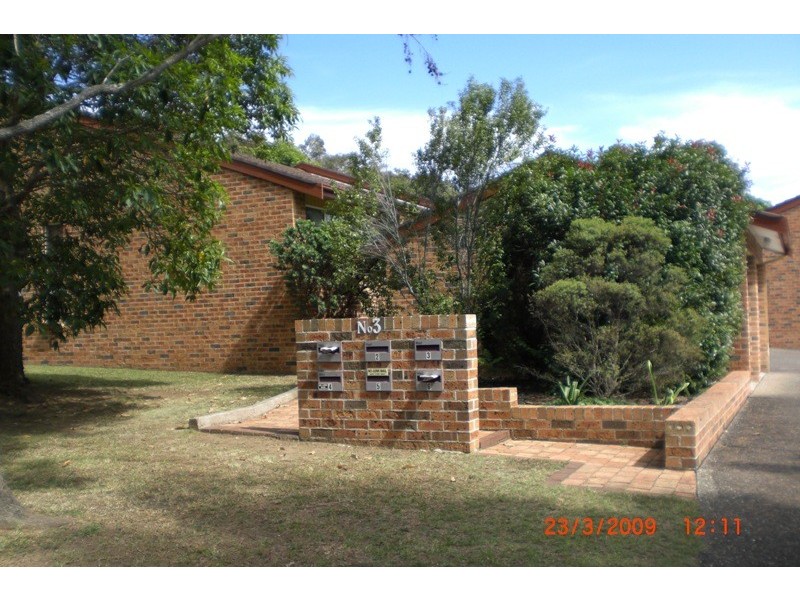 2/3 HOOD CLOSE, North Nowra NSW 2541