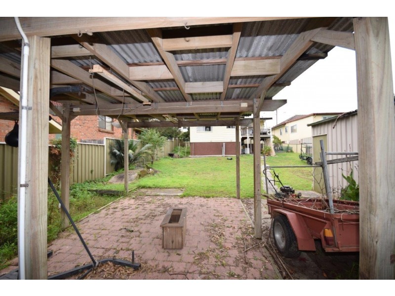 357 Princes Highway, Bomaderry NSW 2541