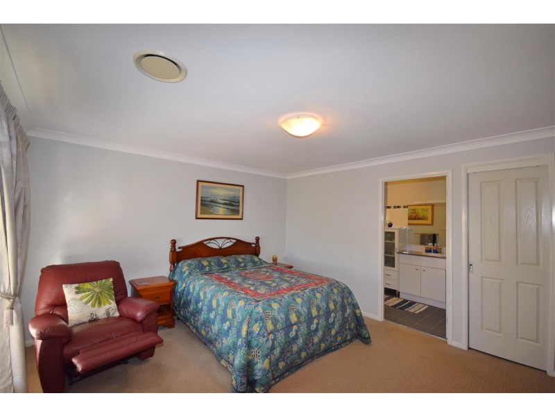 3 Blueberry Street, Worrigee NSW 2540