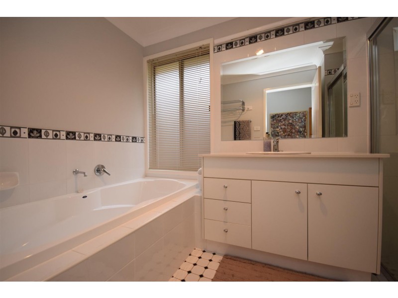 3 Blueberry Street, Worrigee NSW 2540