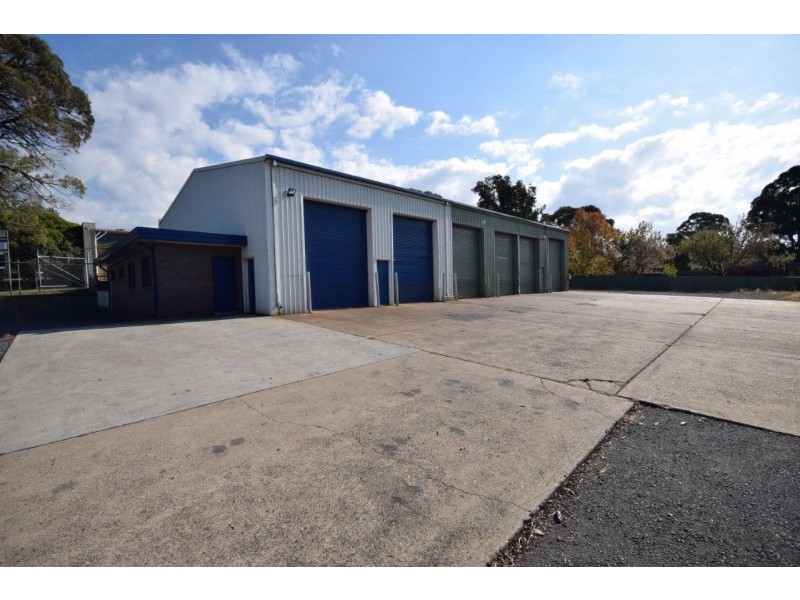 18a CONCORDE WAY, Bomaderry NSW 2541