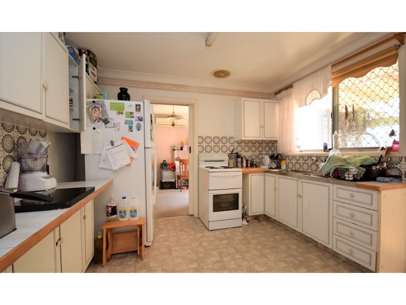 21 Seccombe Street, Nowra NSW 2541