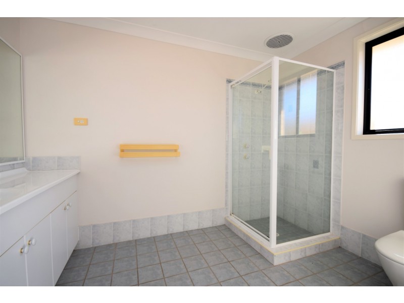 35 Eucalyptus Avenue, Worrigee NSW 2540