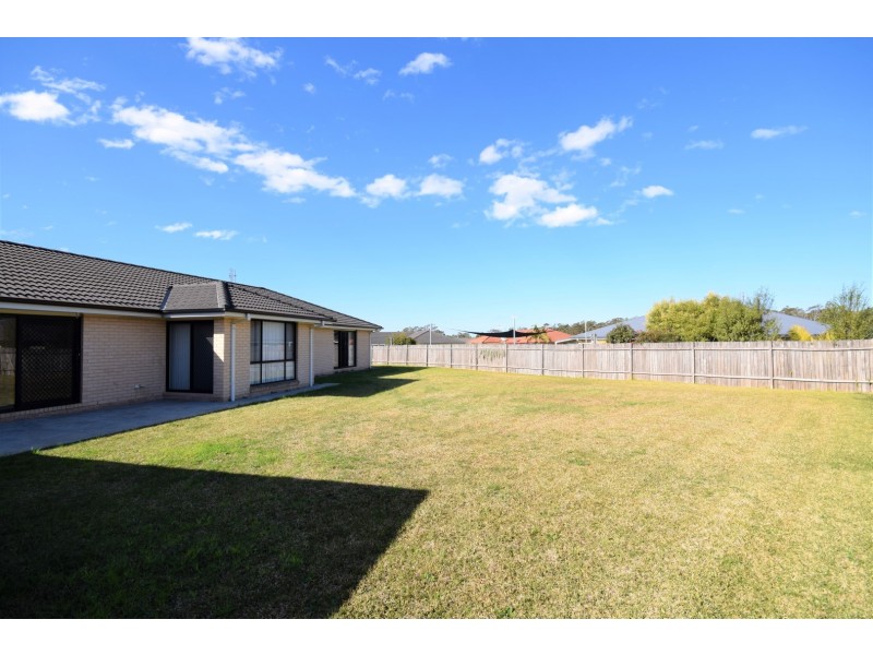 35 Eucalyptus Avenue, Worrigee NSW 2540