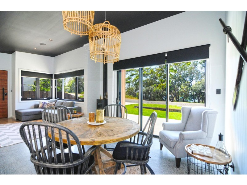 17a River Road, Shoalhaven Heads NSW 2535