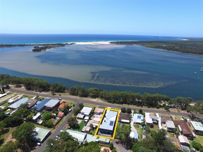 17a River Road, Shoalhaven Heads NSW 2535