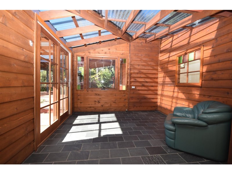 8 Forsyth Street, Terara NSW 2540