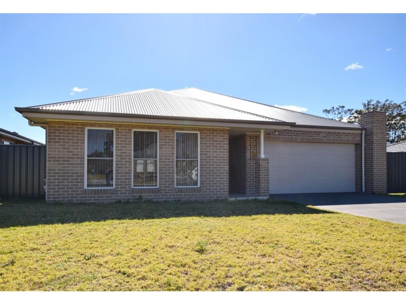 25 Osprey Road, South Nowra NSW 2541