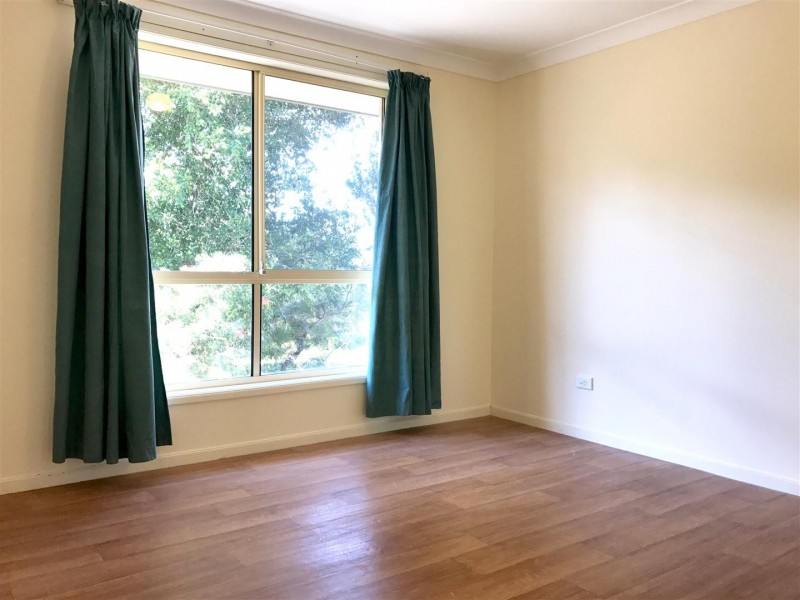 11 Nundah Close, Bomaderry NSW 2541